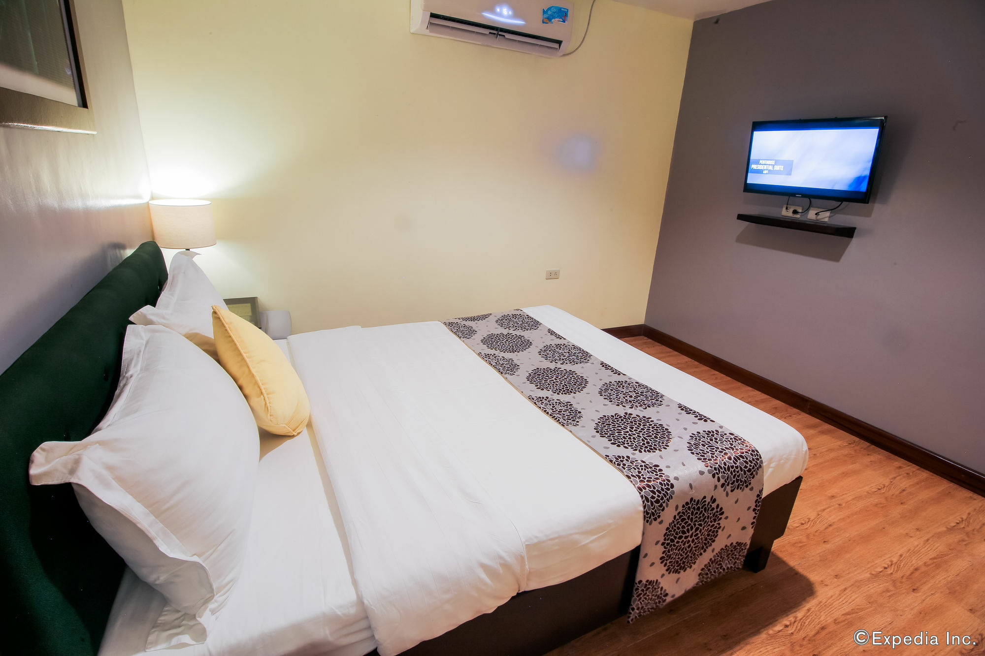 Garden View Hotel Angeles Ngoại thất bức ảnh